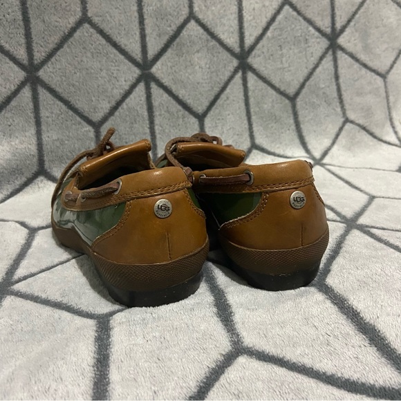 UGG Australia Waterproof Ashdale Green and Brown Leather Duck Shoes - Picture 9 of 11